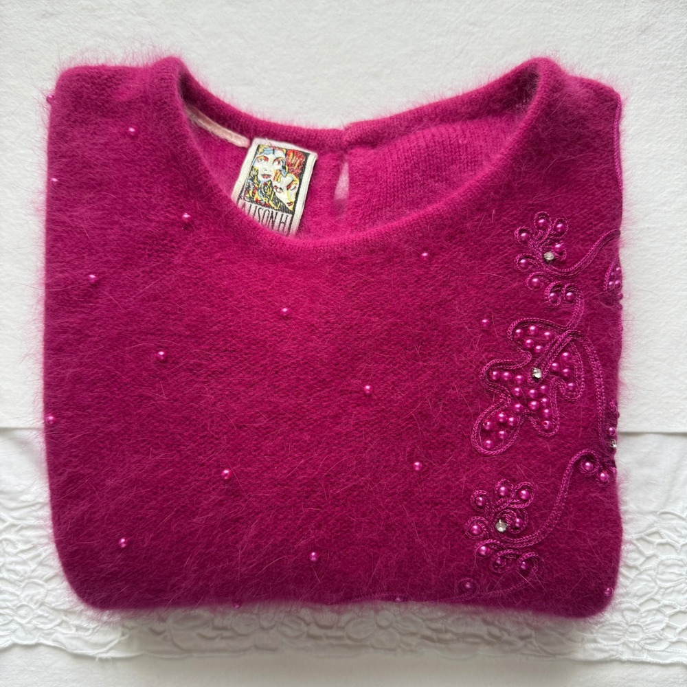 Vintage Angora Blend Sweater Beaded Floral Fuchsia Fuzzy 80s M Grandmacore - Picture 16 of 16